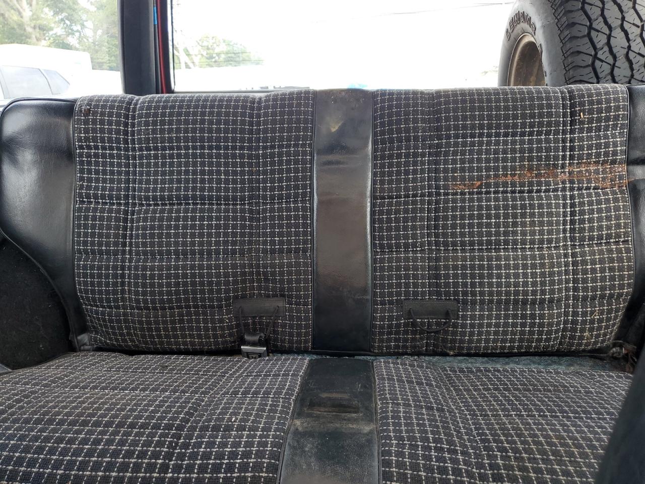 Lot #3261221943 1987 JEEP CHEROKEE C