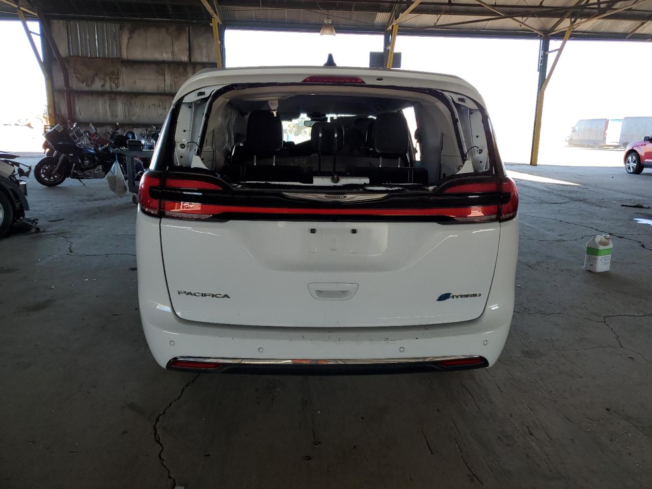 CHRYSLER PACIFICA TOURING L