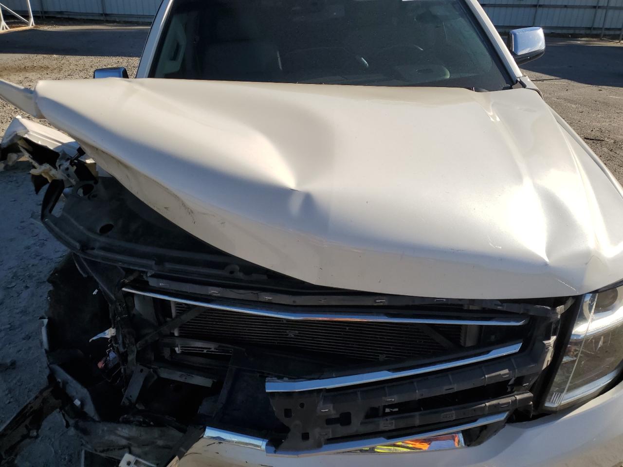 CHEVROLET TAHOE C1500 LTZ