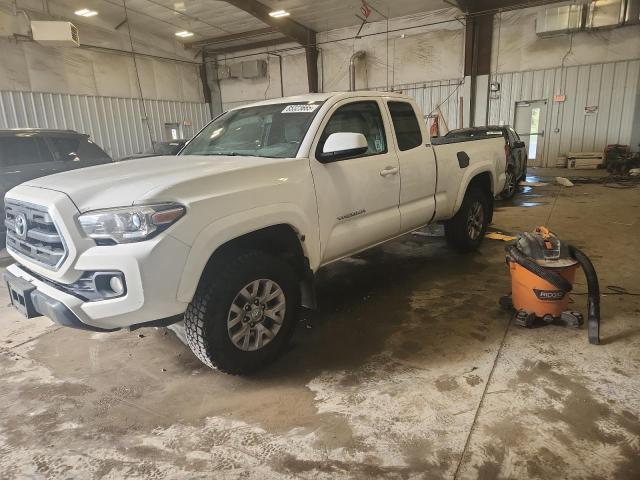 TOYOTA TACOMA ACCESS CAB