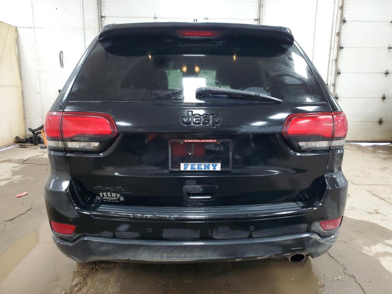 JEEP GRAND CHEROKEE LAREDO
