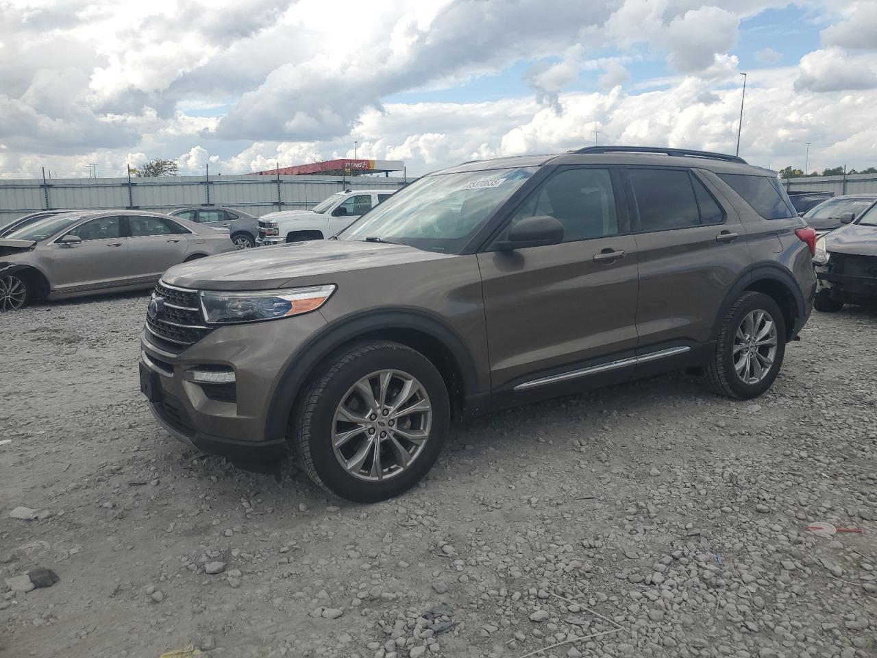 FORD EXPLORER XLT