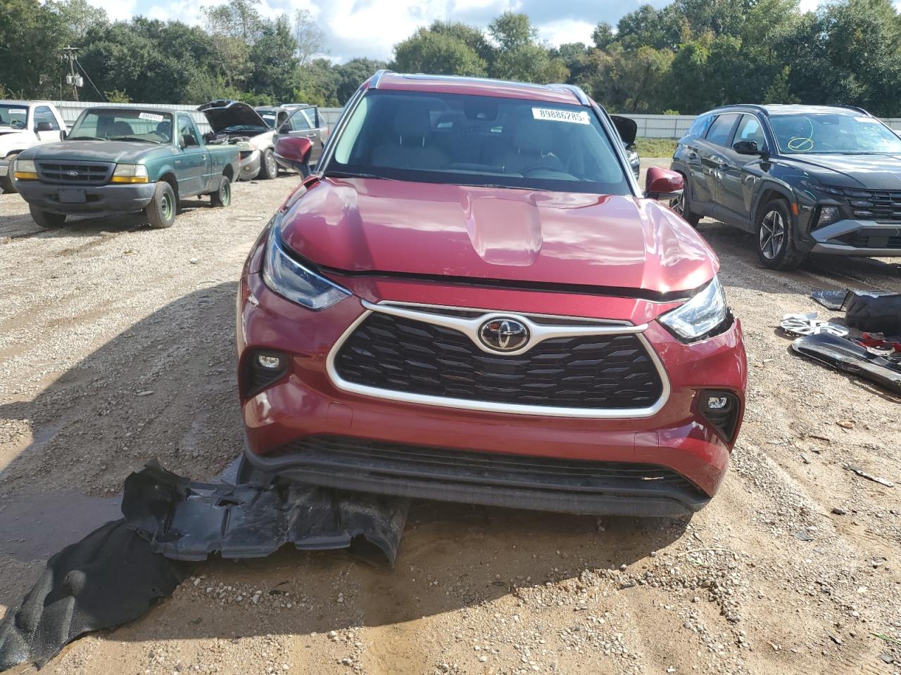 TOYOTA HIGHLANDER XLE