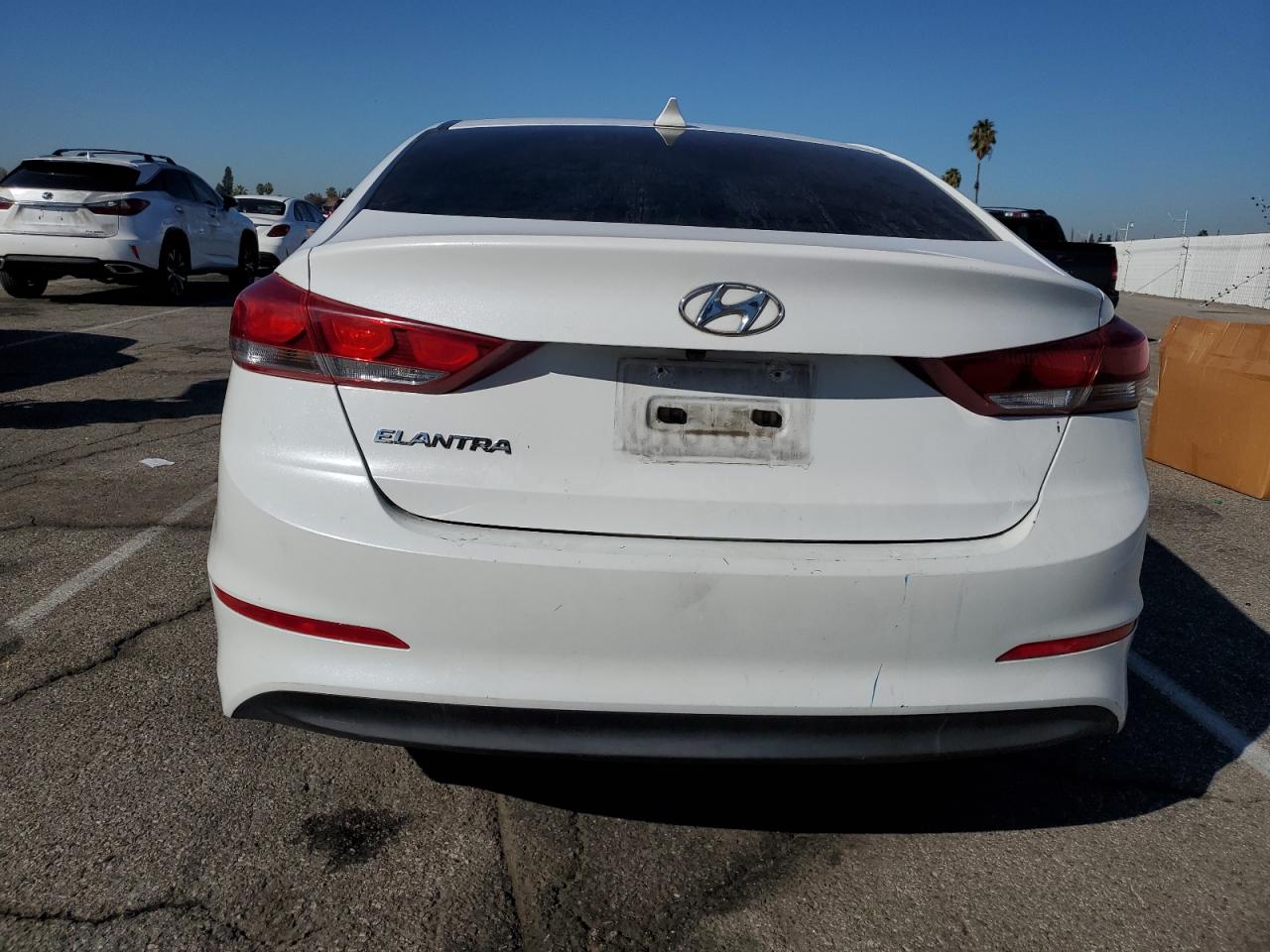 HYUNDAI ELANTRA SEL