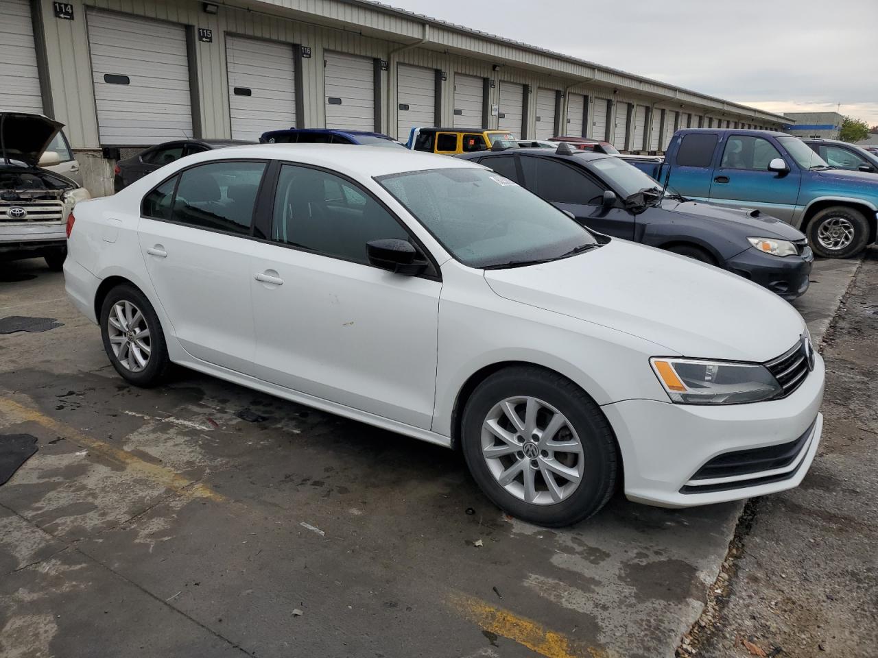 VOLKSWAGEN JETTA SE