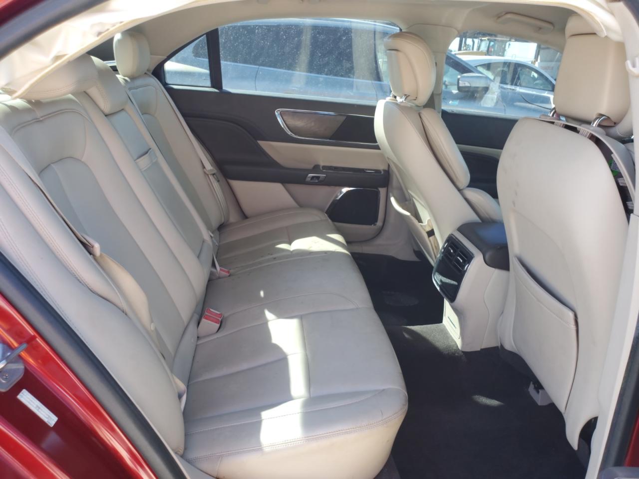 LINCOLN CONTINENTAL PREMIERE