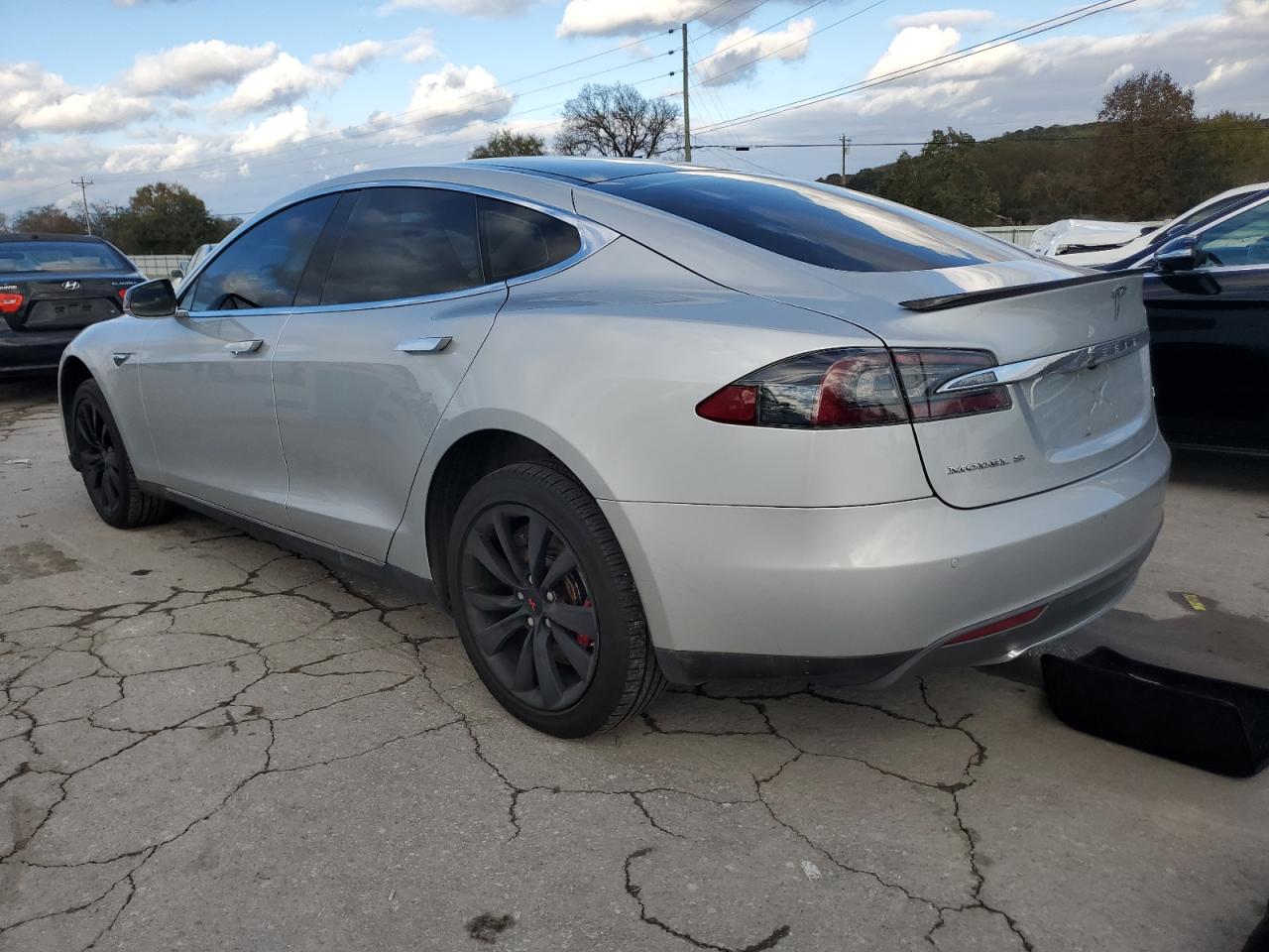 TESLA MODEL S