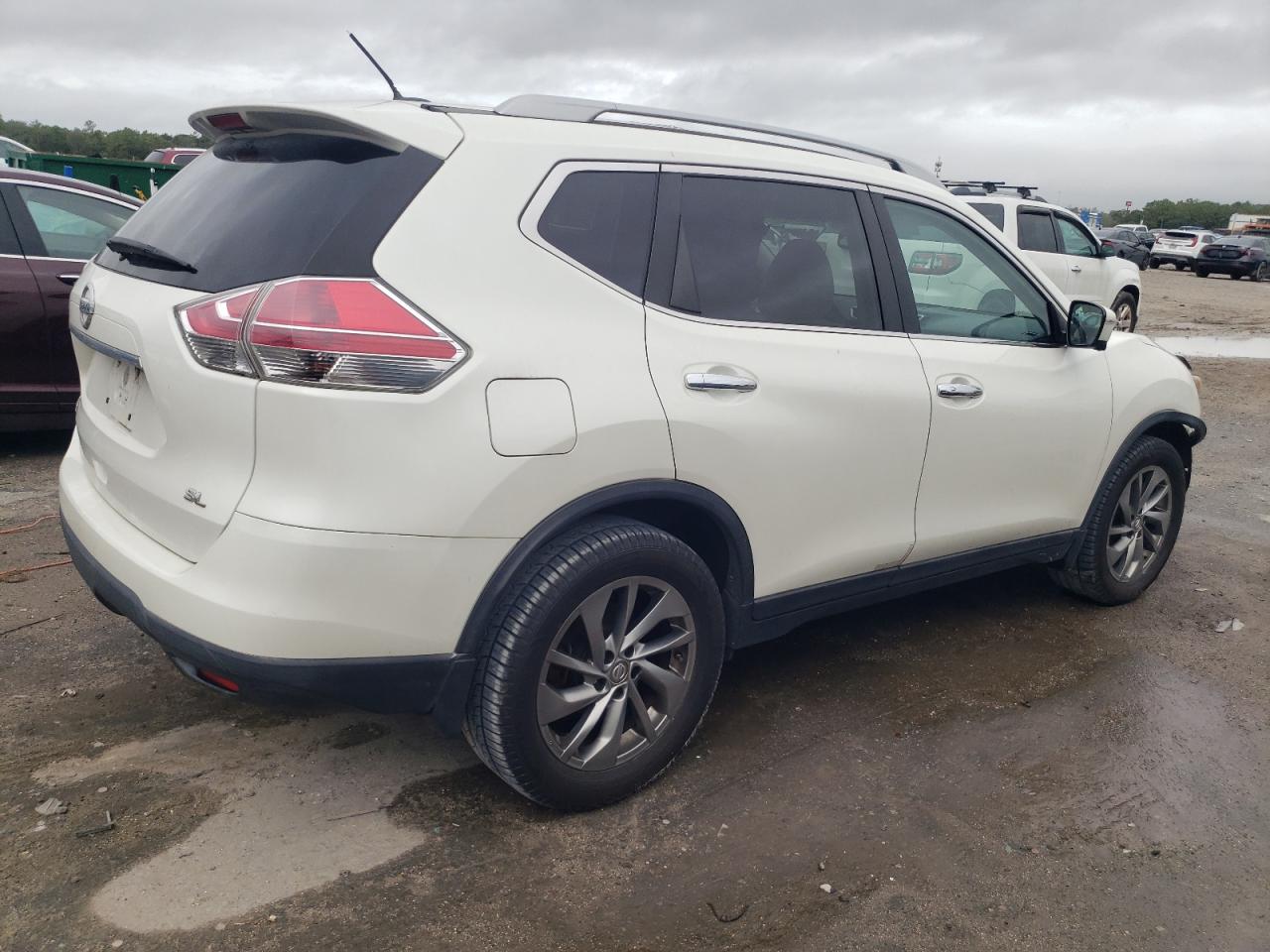 NISSAN ROGUE S