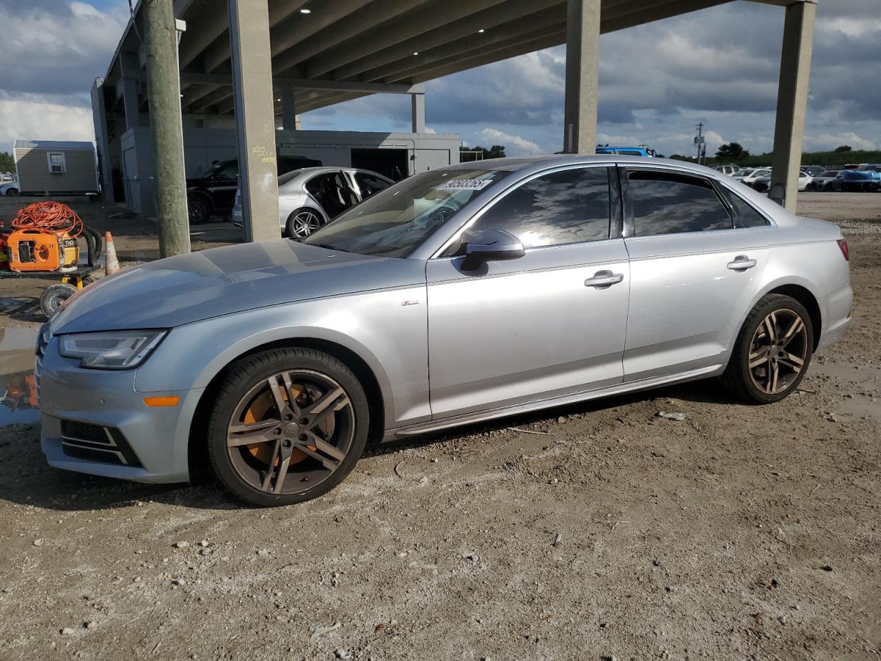 AUDI A4 PREMIUM PLUS