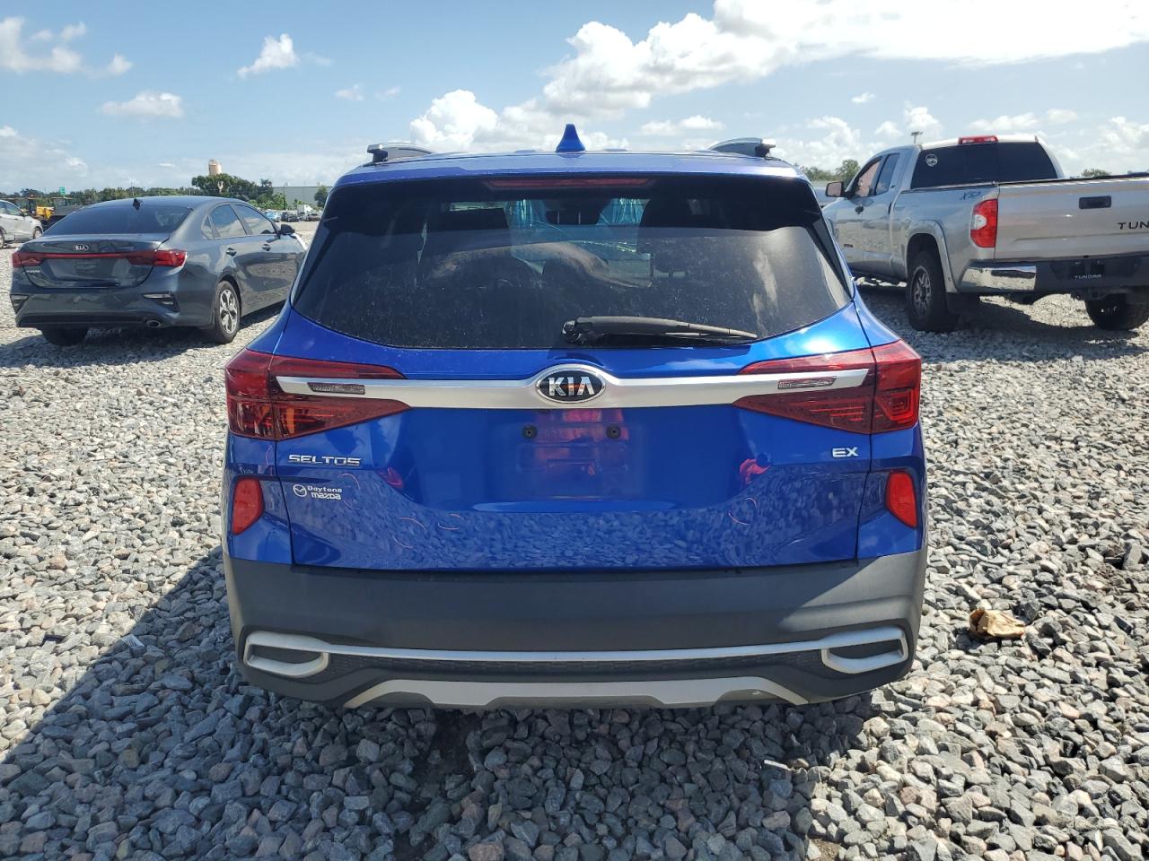 KIA SELTOS EX