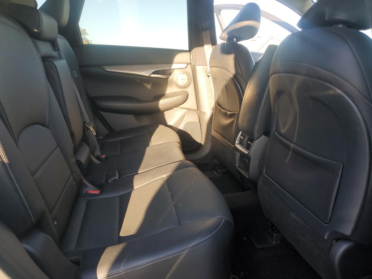 INFINITI QX50 ESSENTIAL