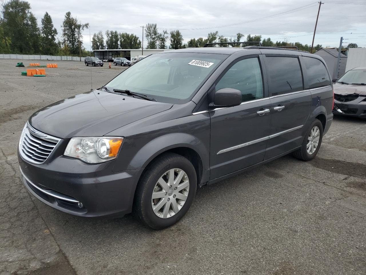 CHRYSLER TOWN & COUNTRY TOURING