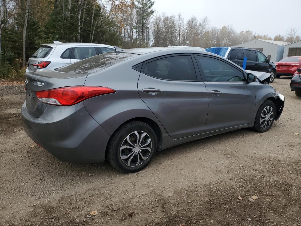 HYUNDAI ELANTRA GLS