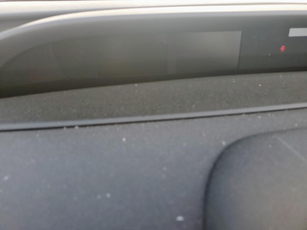 TOYOTA PRIUS PRIME LE