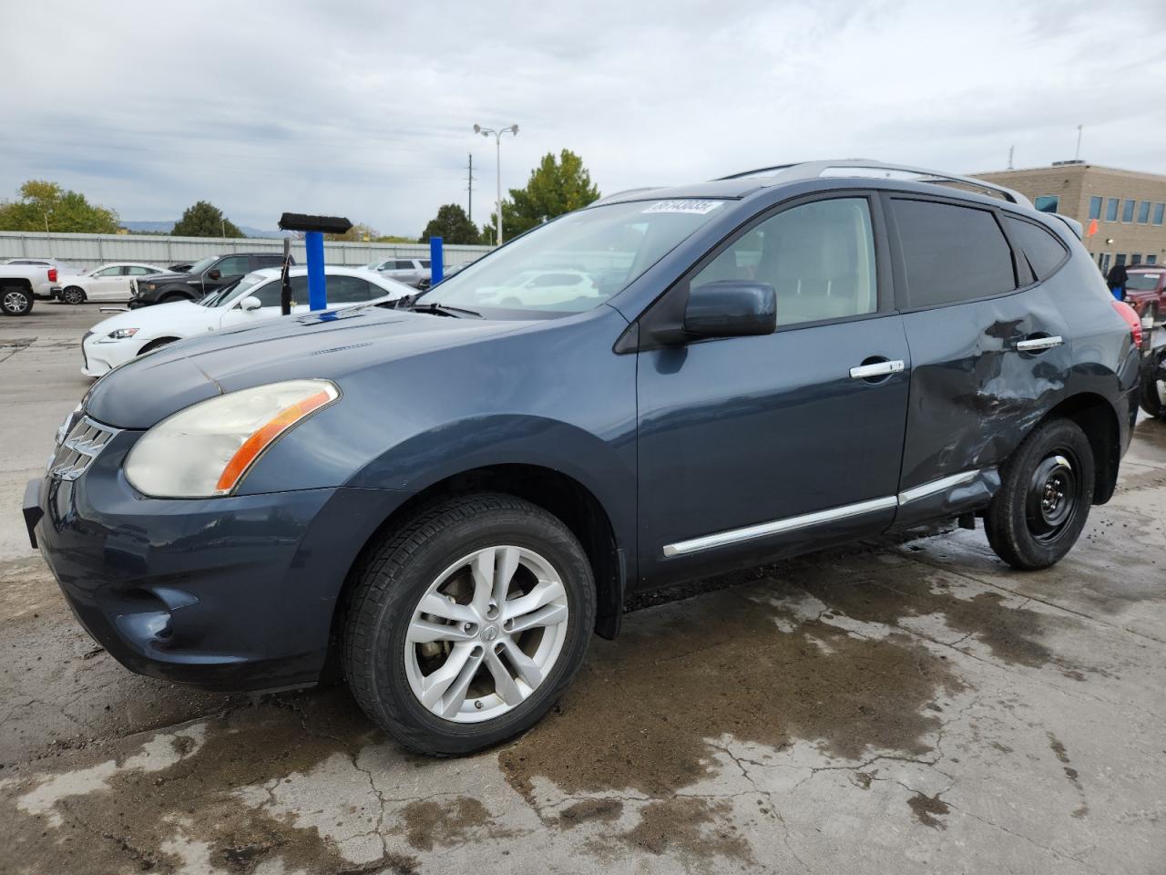NISSAN ROGUE S
