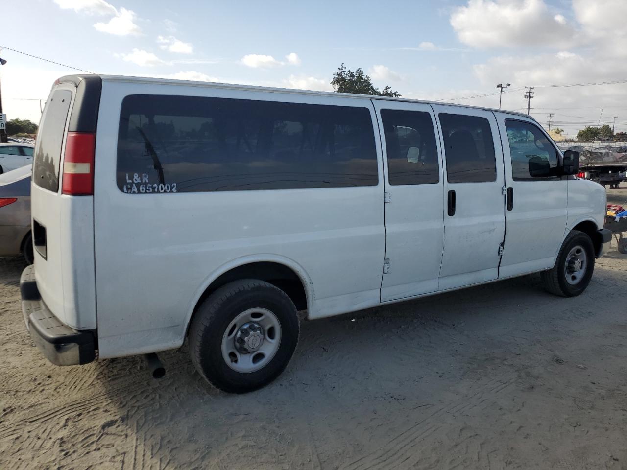 CHEVROLET EXPRESS LT