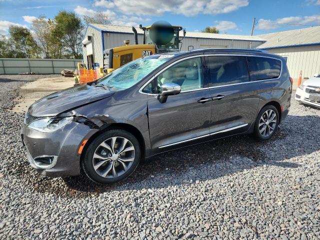 Global Auto Auctions: 2017 CHRYSLER PACIFICA L