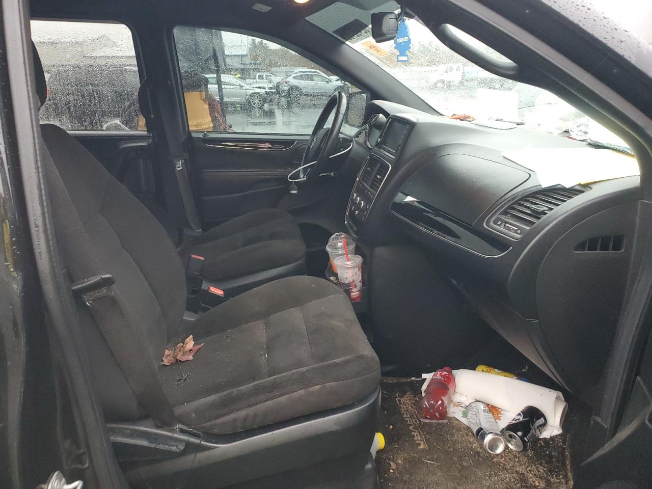 DODGE GRAND CARAVAN SE