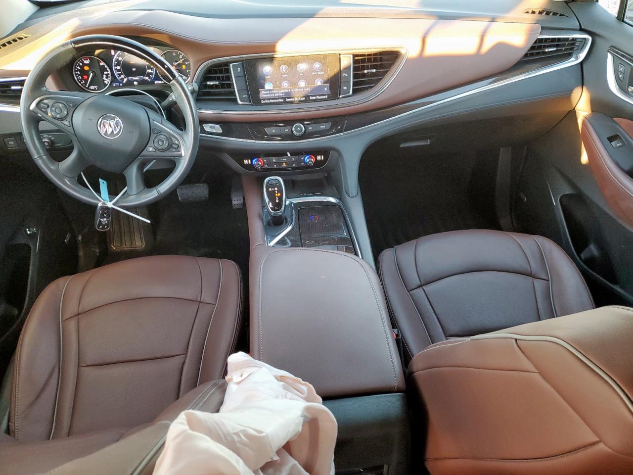 BUICK ENCLAVE AVENIR