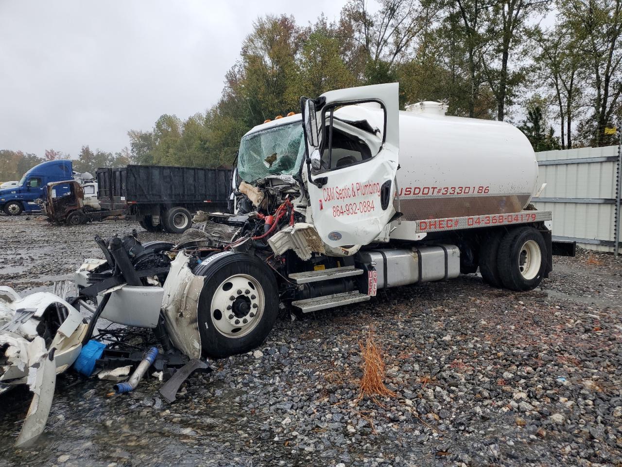 Lot #3290283215 2017 FREIGHTLINER M2 106 MED