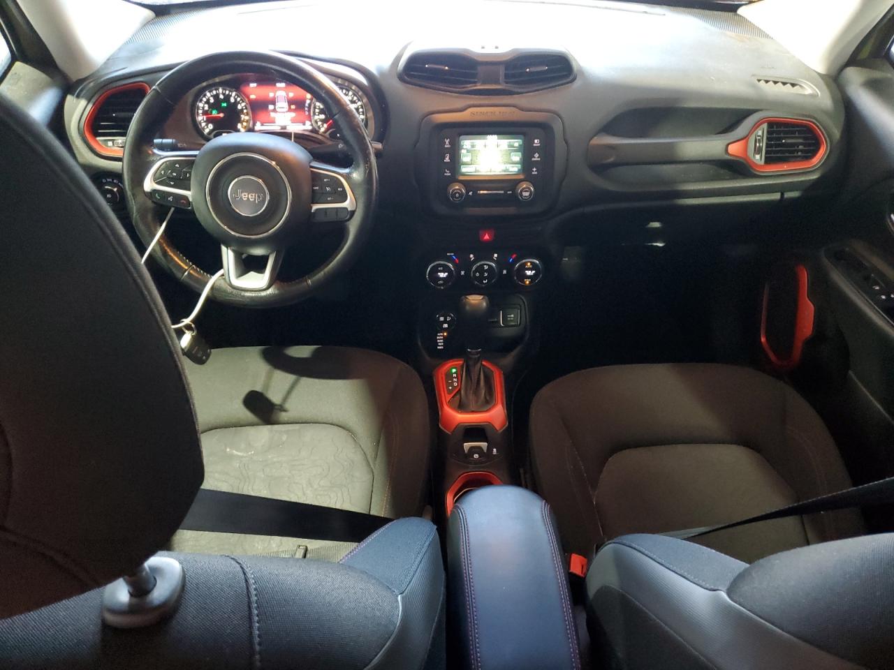 JEEP RENEGADE TRAILHAWK