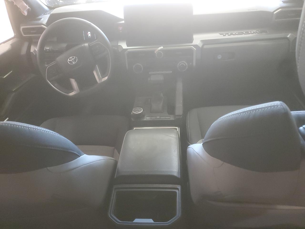 TOYOTA TACOMA DOUBLE CAB