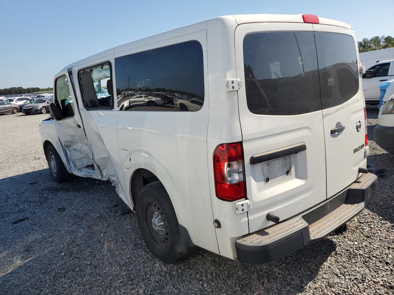 NISSAN NV3500 3500 S