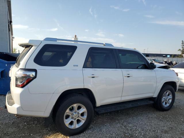 2014 TOYOTA 4RUNNER SR - JTEBU5JR2E5159485