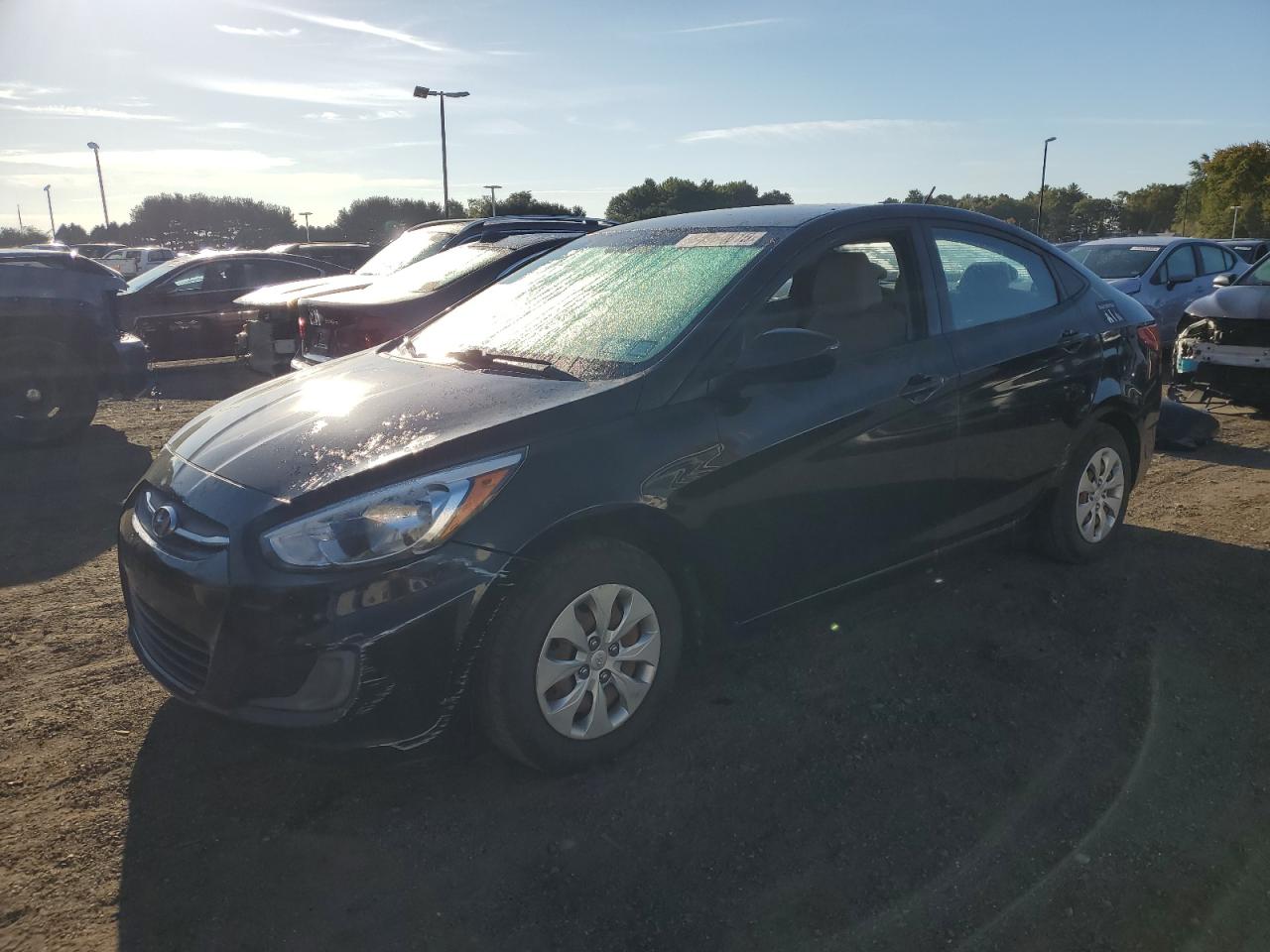  Salvage Hyundai ACCENT