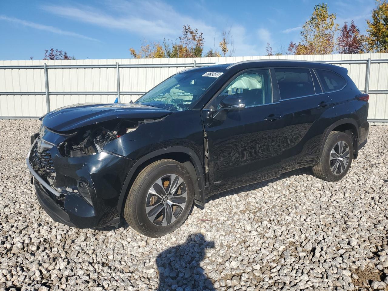 TOYOTA HIGHLANDER HYBRID XLE