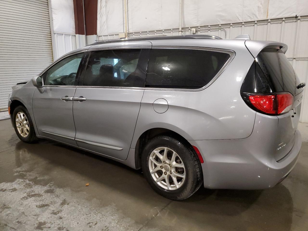 CHRYSLER PACIFICA TOURING L