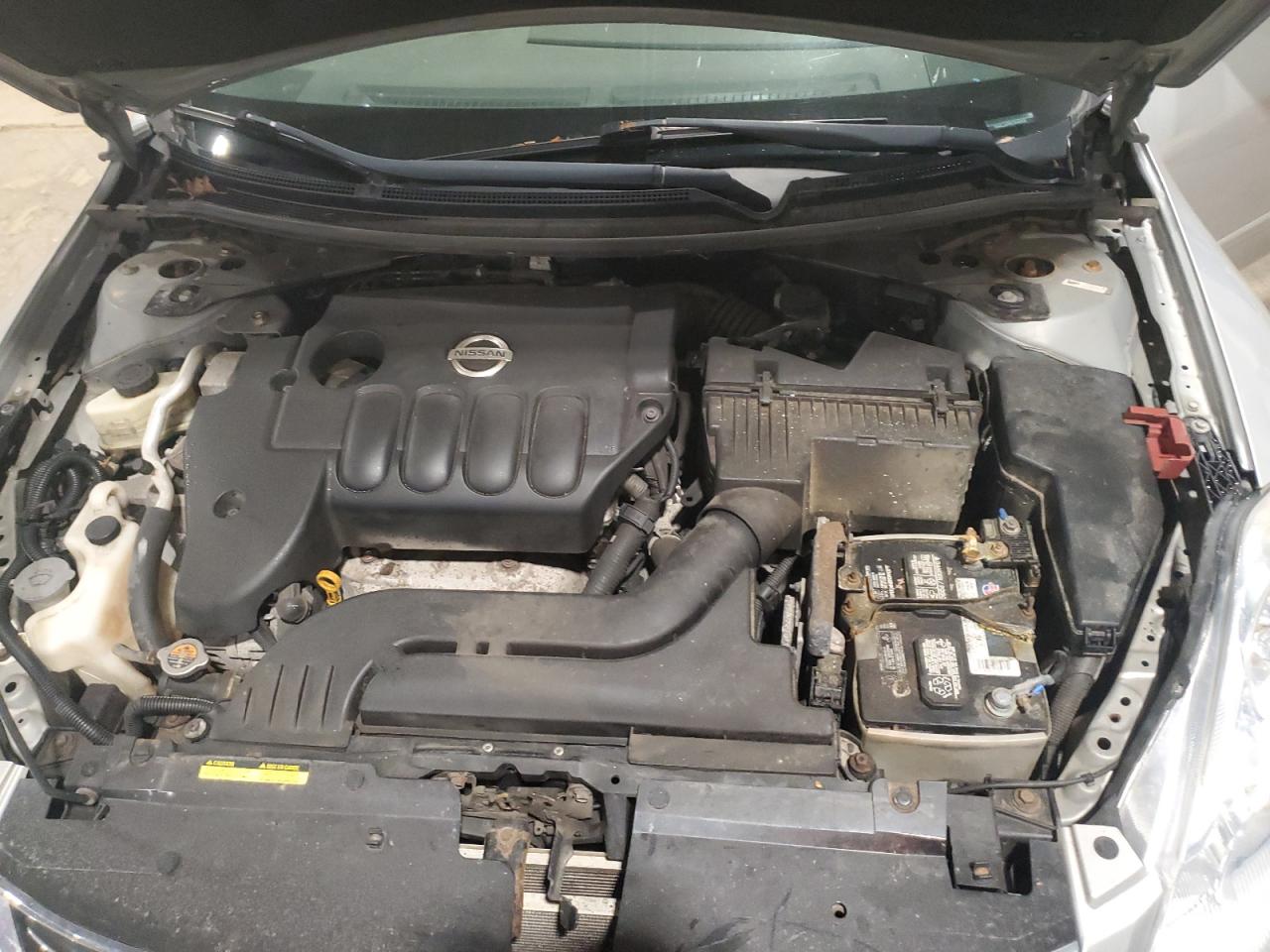 NISSAN ALTIMA BASE