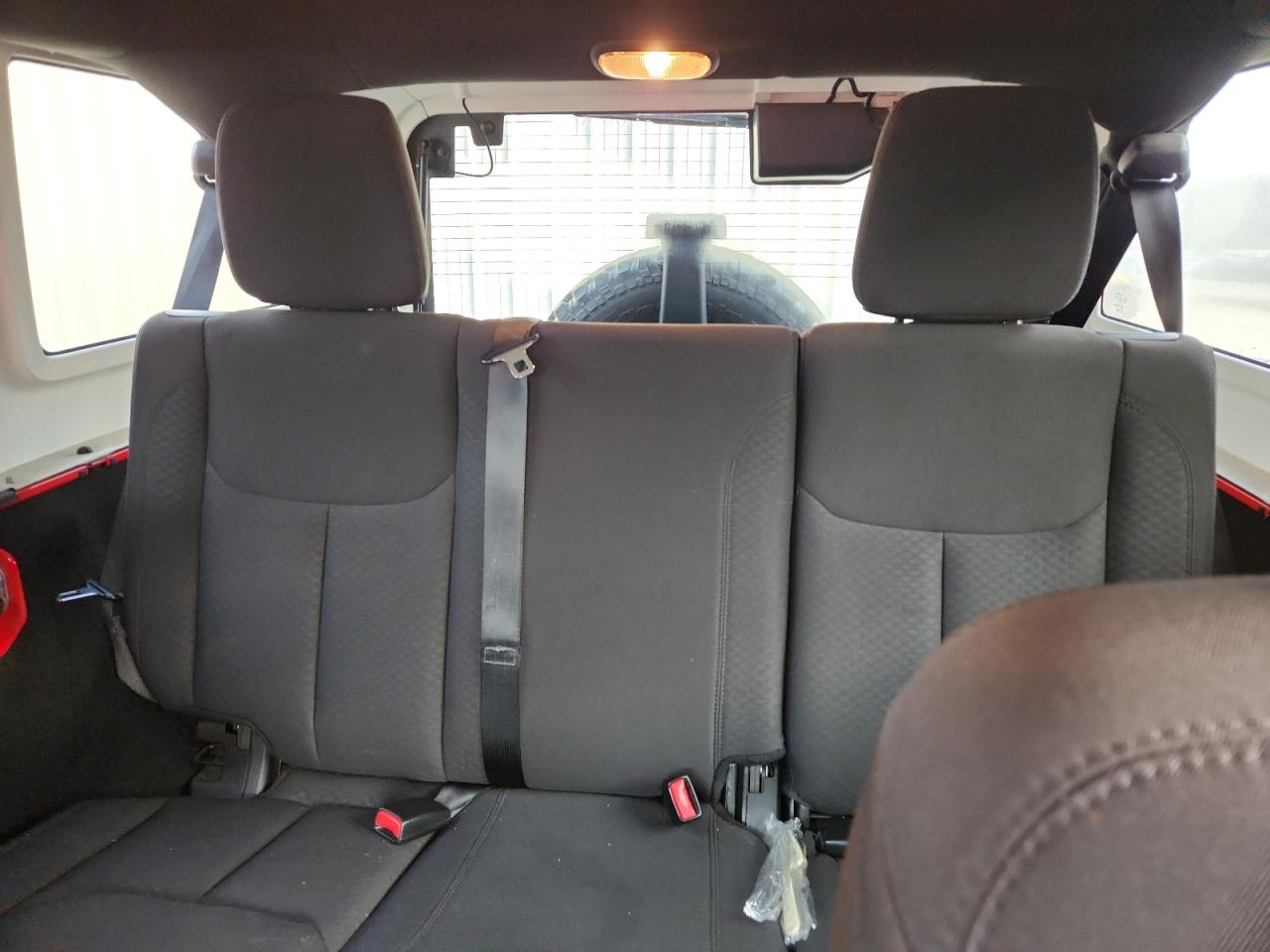 Lot #3302923076 2015 JEEP WRANGLER U