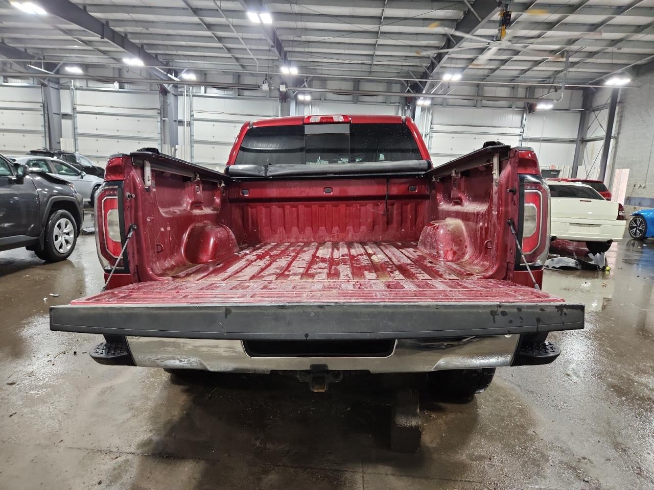 GMC SIERRA K1500 SLT