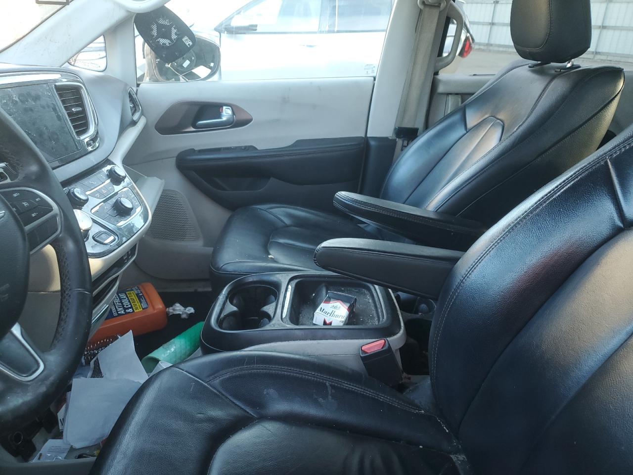 CHRYSLER PACIFICA TOURING L