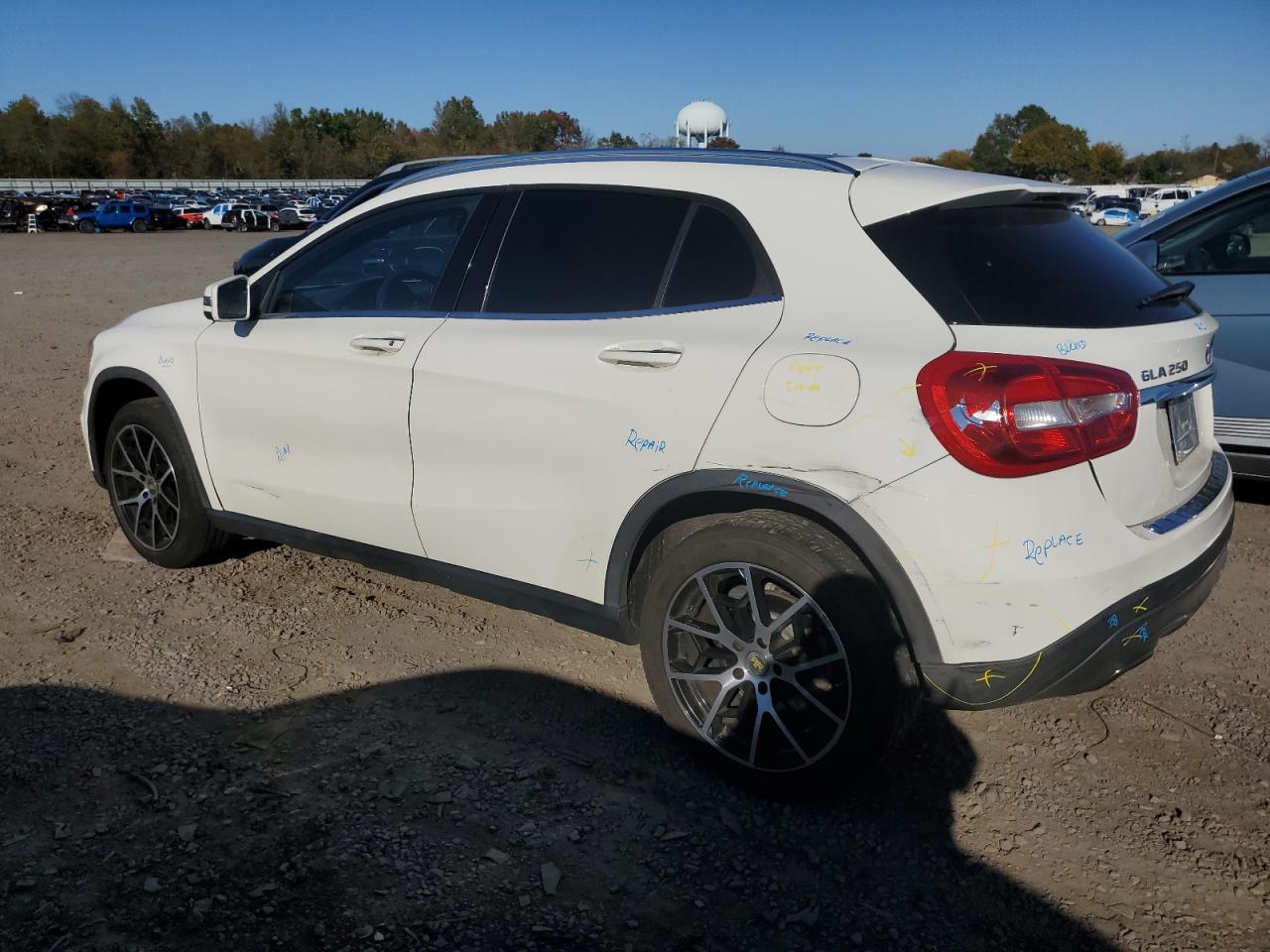 MERCEDES-BENZ GLA-CLASS 250 4MATIC