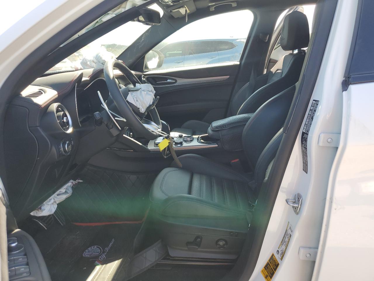 ALFA ROMEO STELVIO TRIBUTO ITALIANO