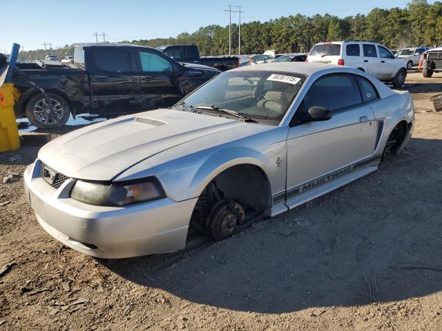 Global Auto Auctions: 2000 FORD MUSTANG