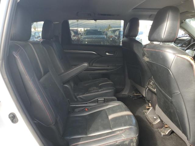 2019 TOYOTA HIGHLANDER 5TDKZRFH8KS340626