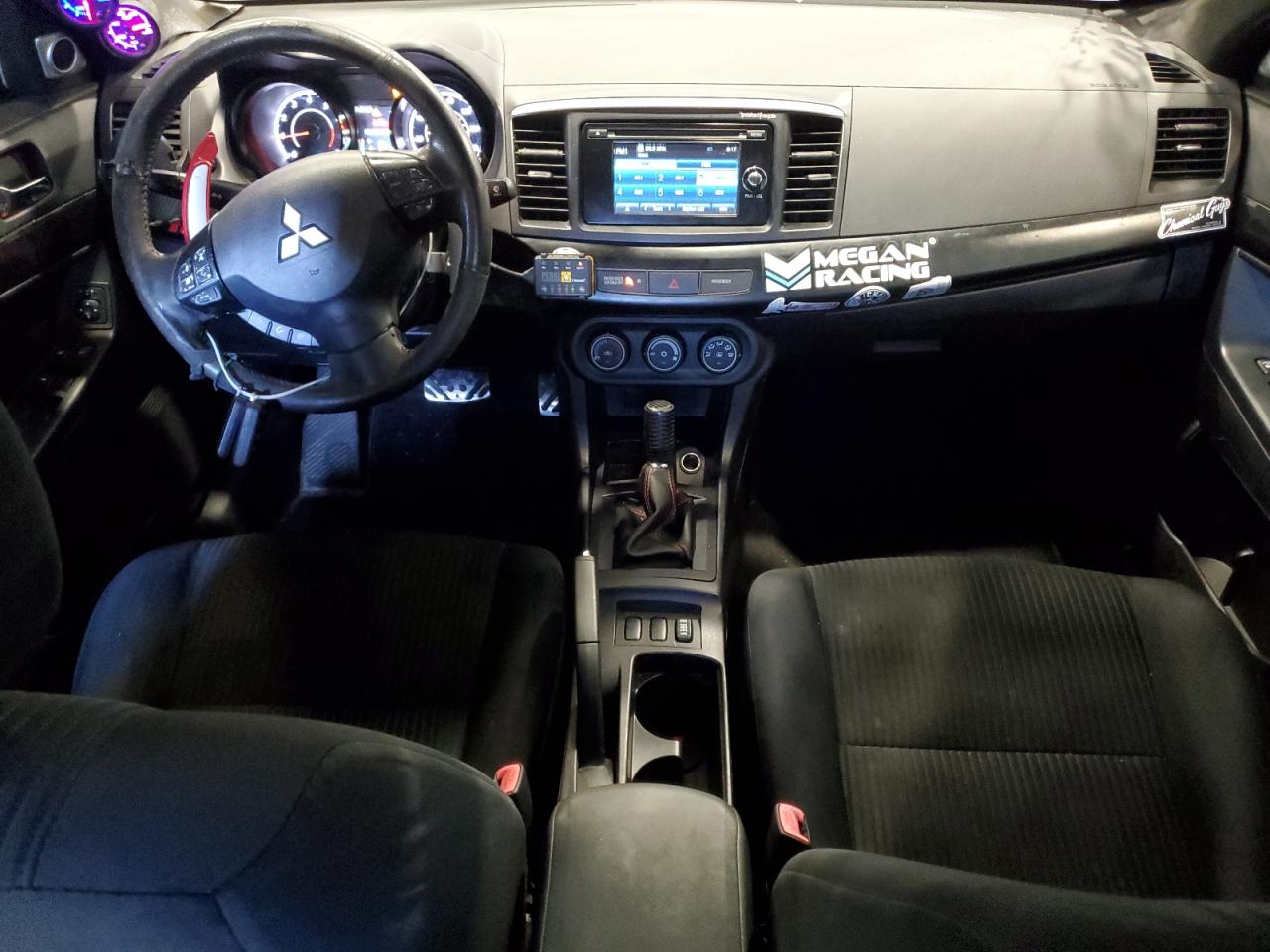 MITSUBISHI LANCER SE