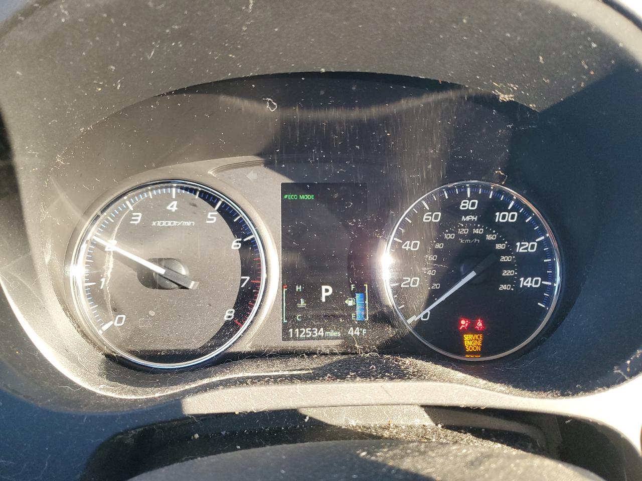 MITSUBISHI OUTLANDER SE