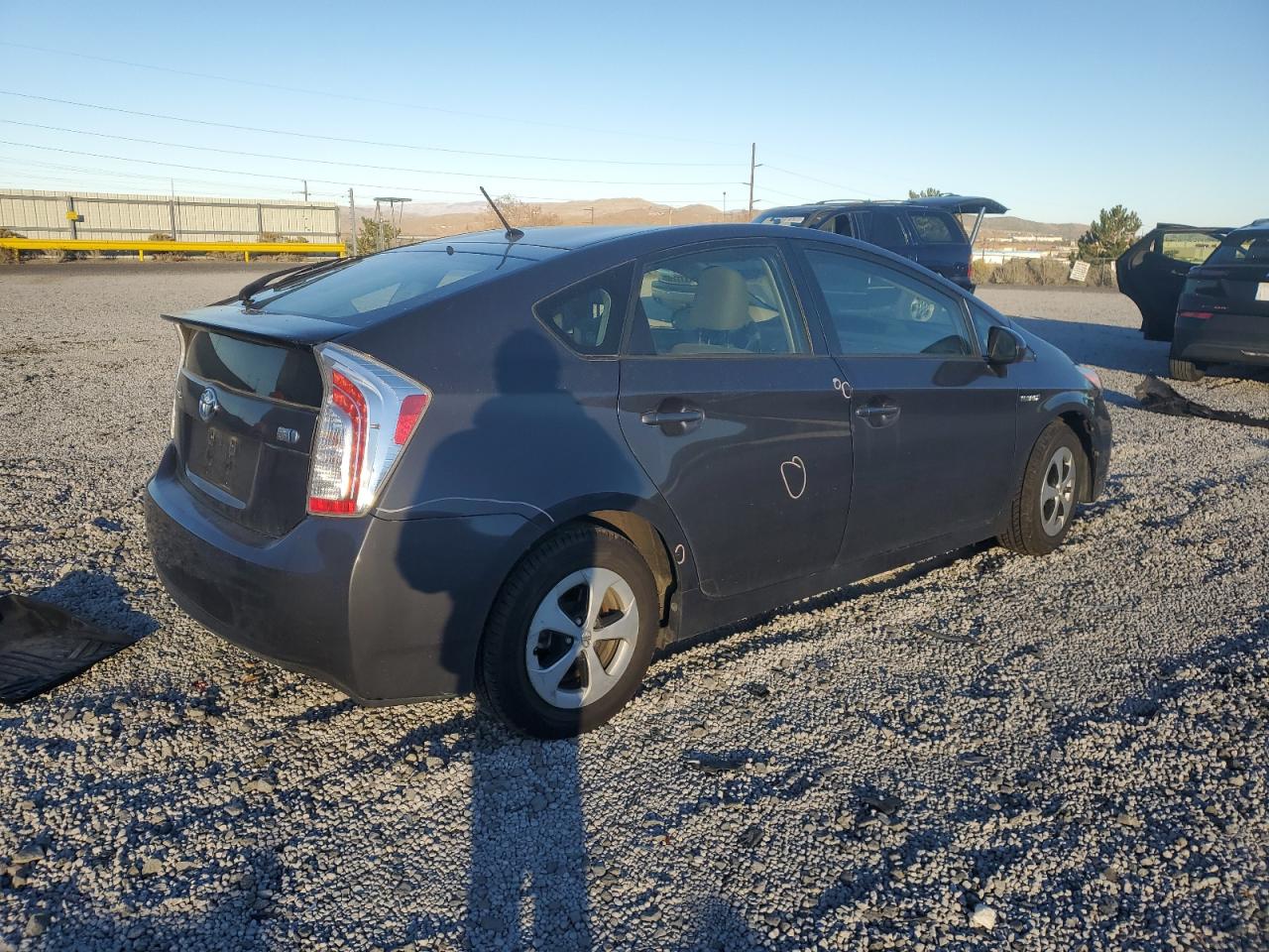 TOYOTA PRIUS