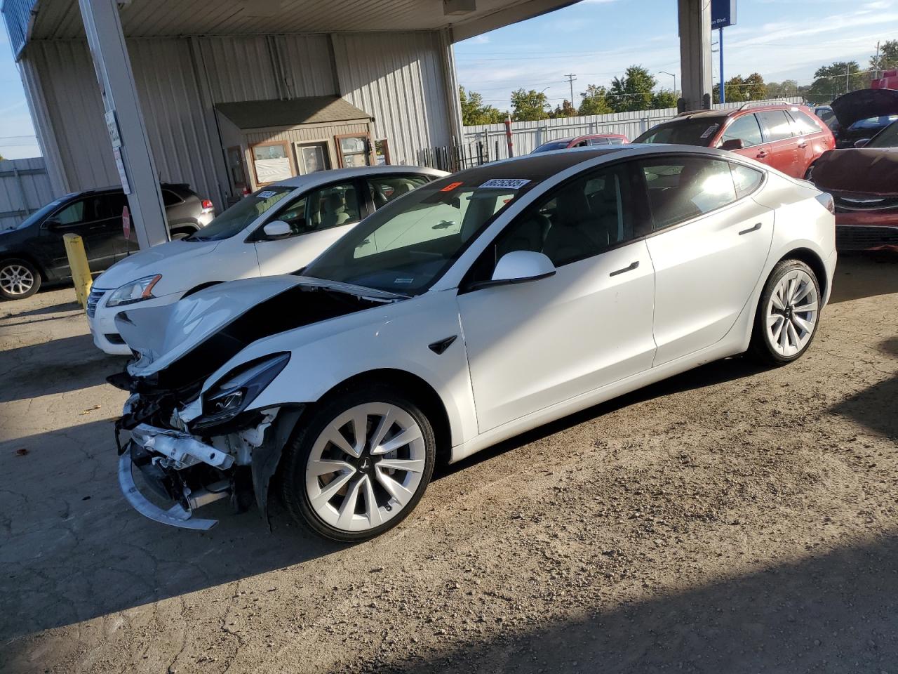 TESLA MODEL 3