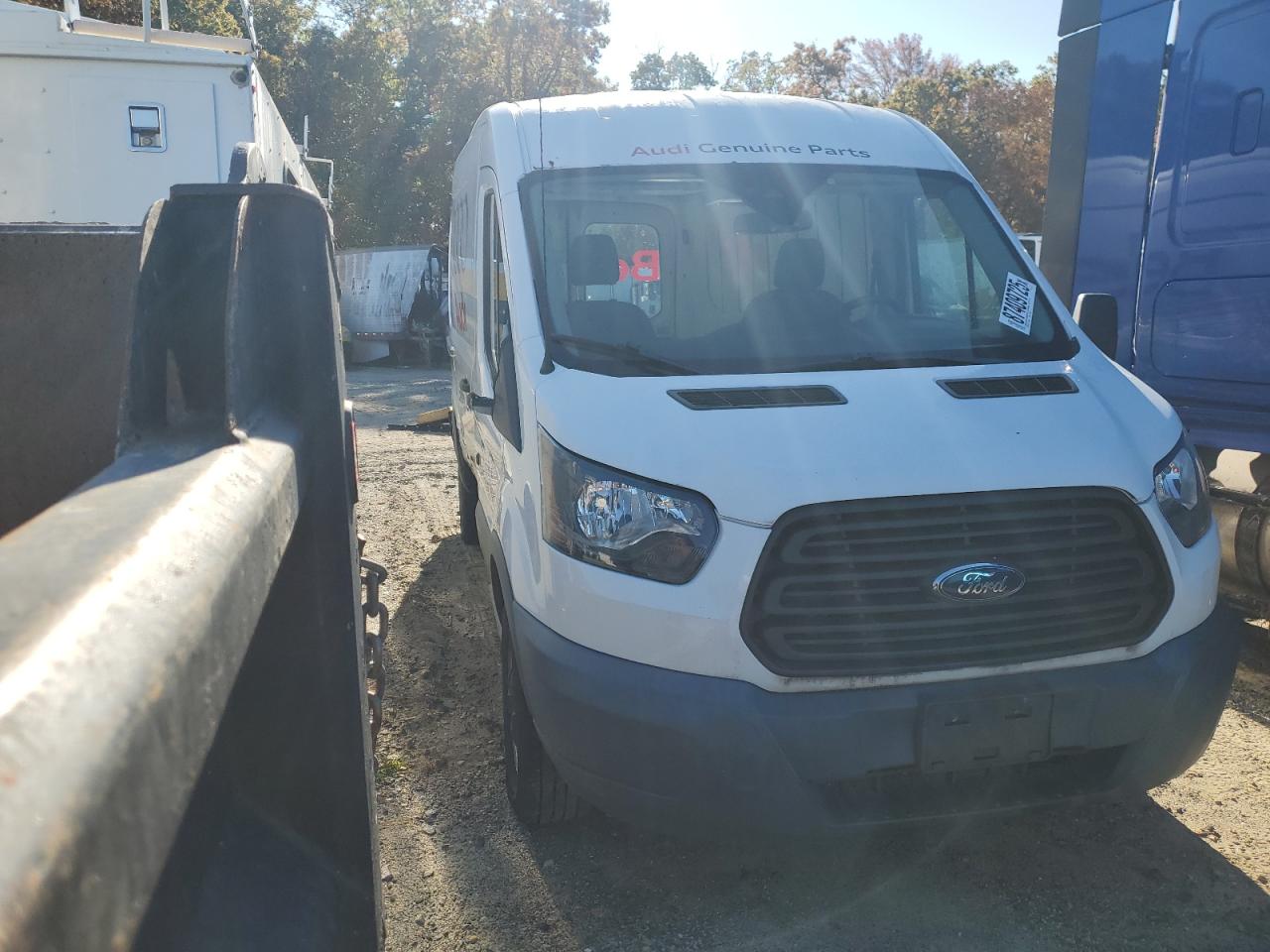 FORD TRANSIT T-250