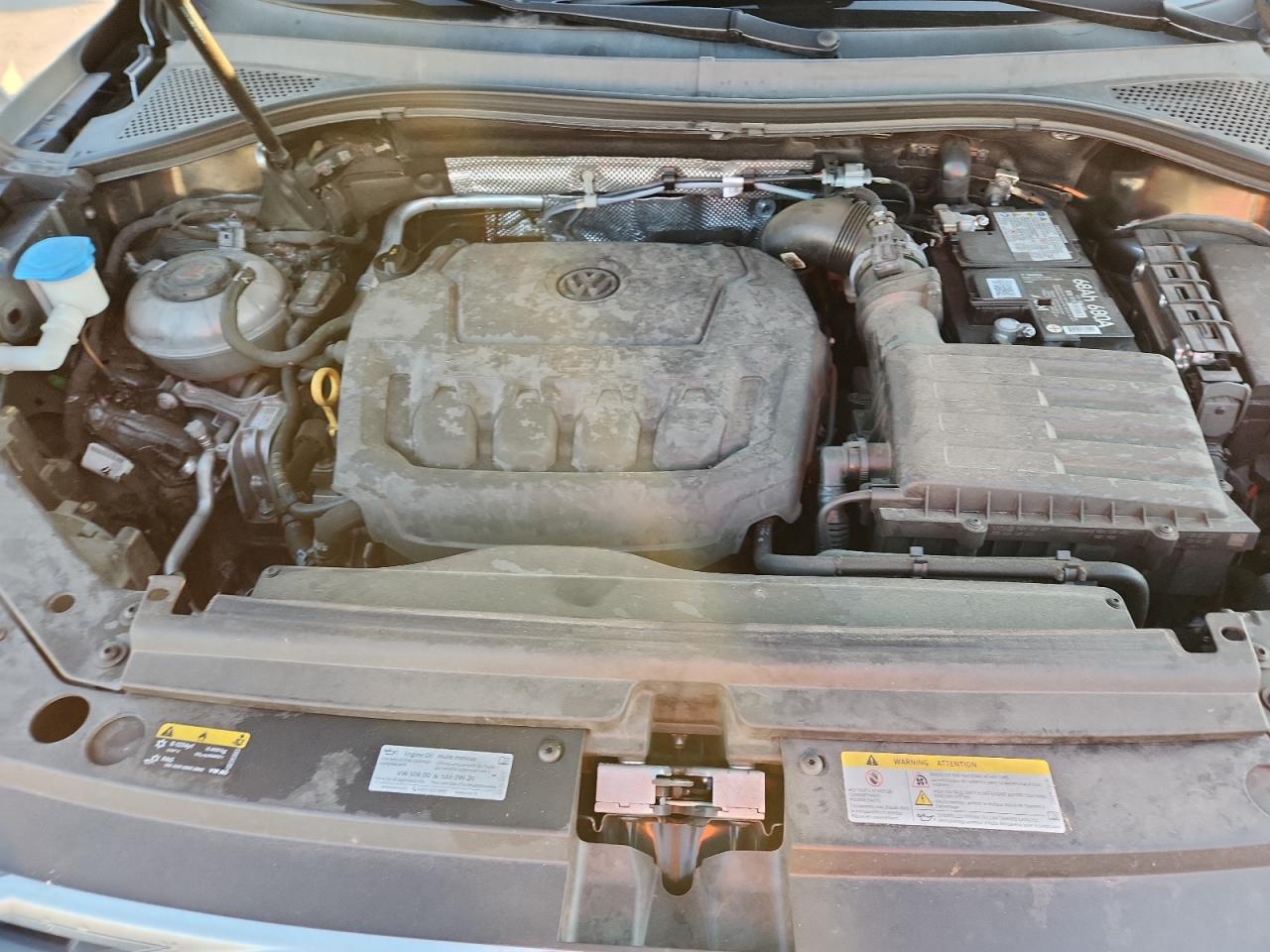 VOLKSWAGEN TIGUAN SE