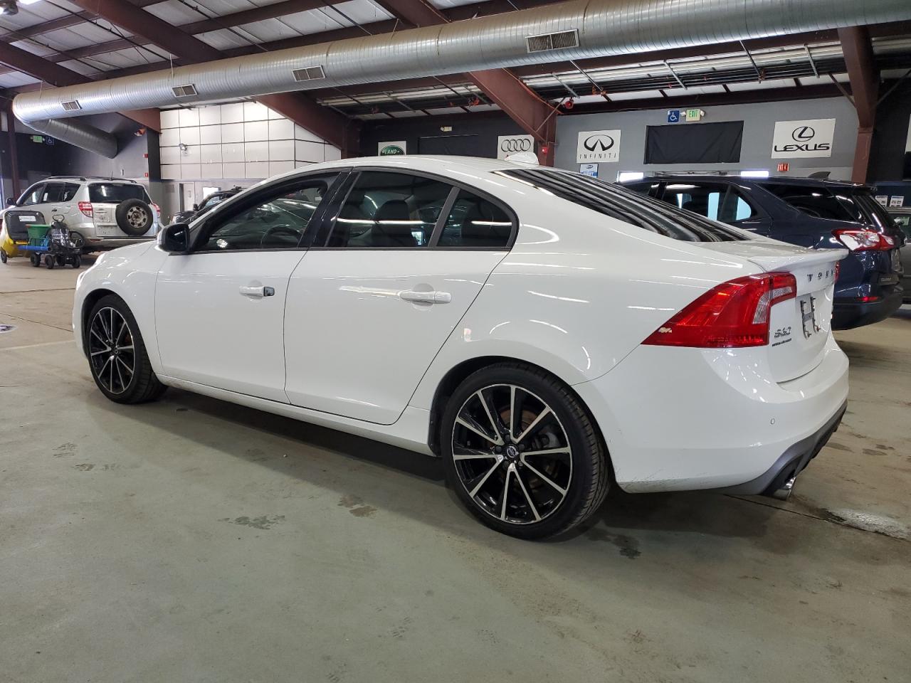 VOLVO S60 DYNAMIC