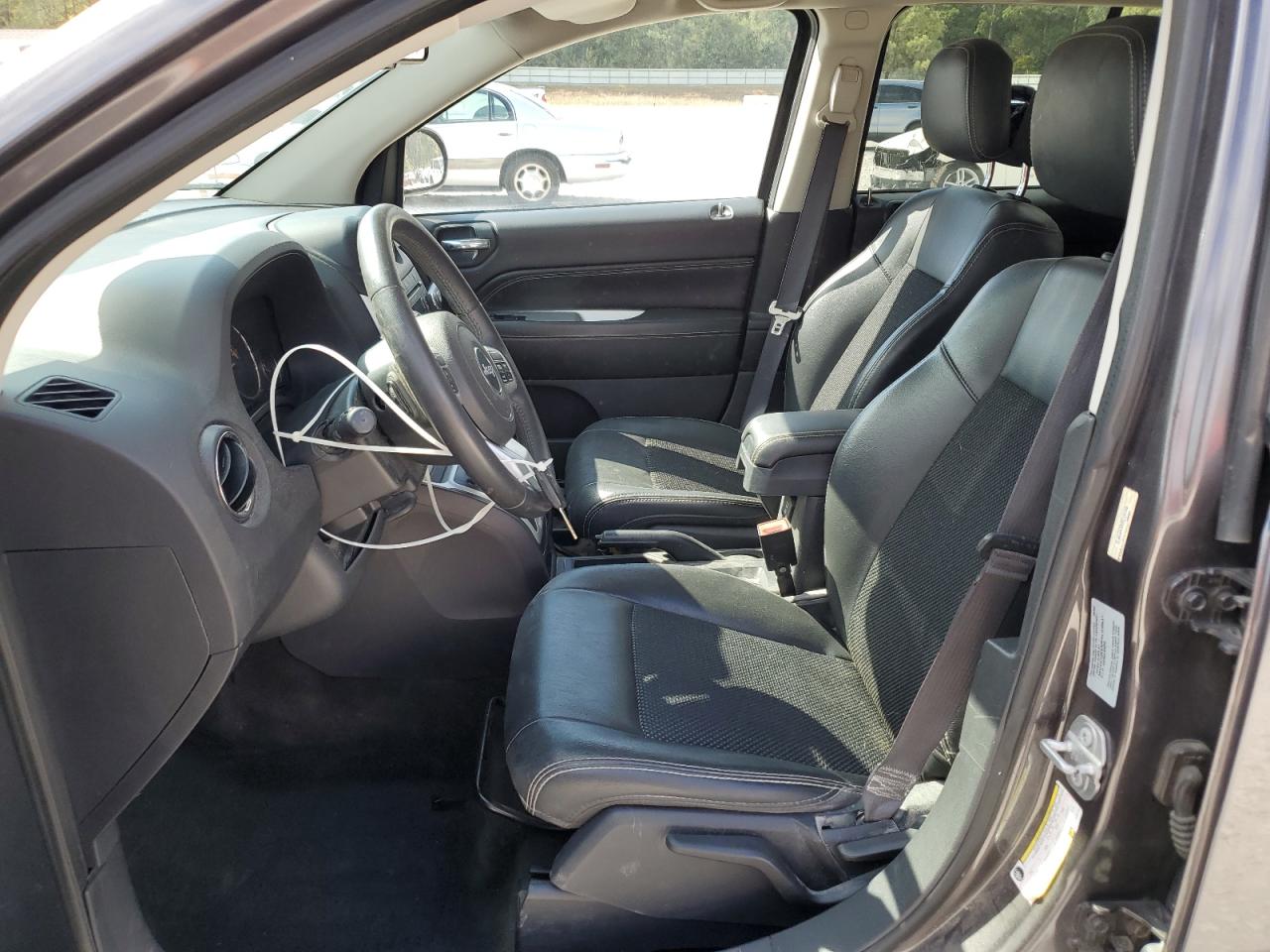 JEEP COMPASS LATITUDE