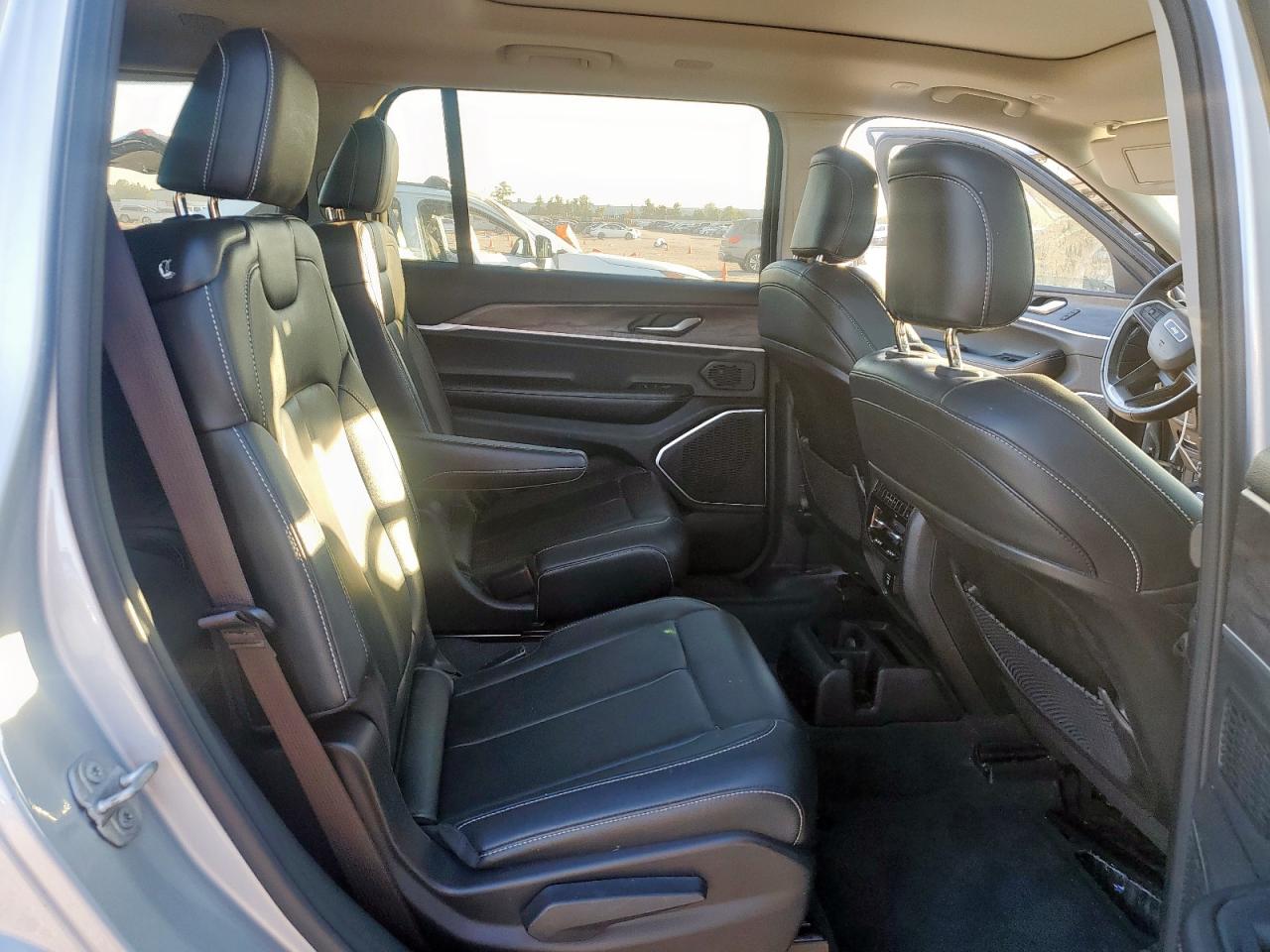 JEEP GRAND CHEROKEE L LIMITED