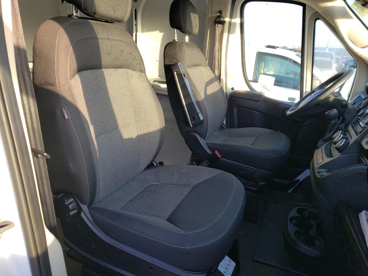 RAM PROMASTER 1500 STANDARD