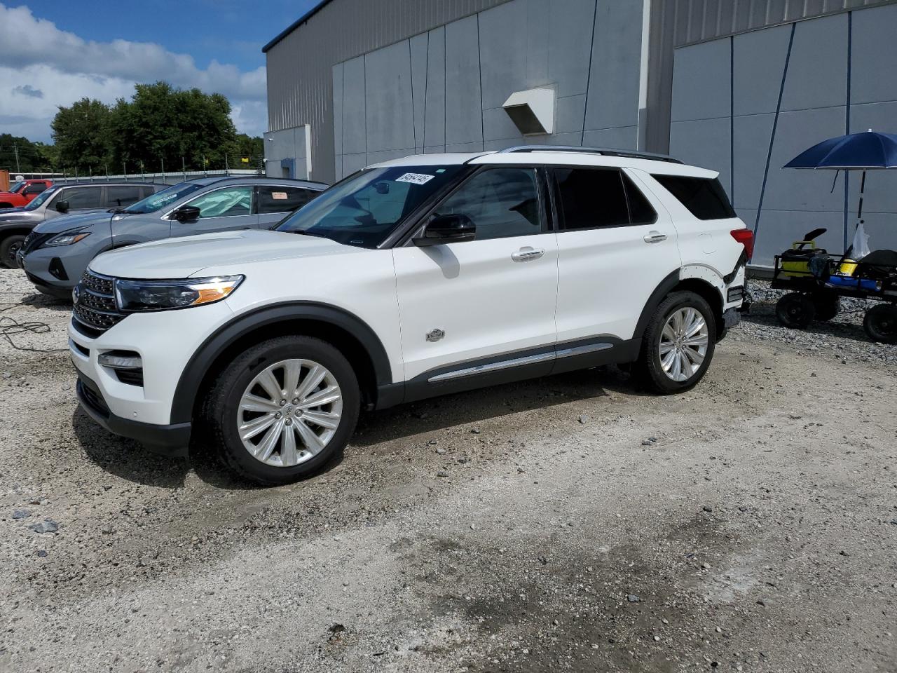  Salvage Ford Explorer